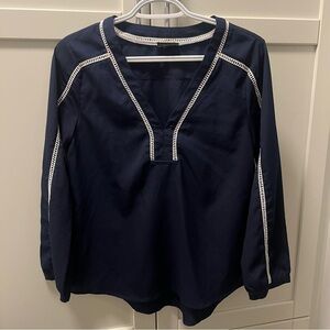 FATE Navy Flowy Boho Top with White Knit Eyelets and Trim Women's Size Medium